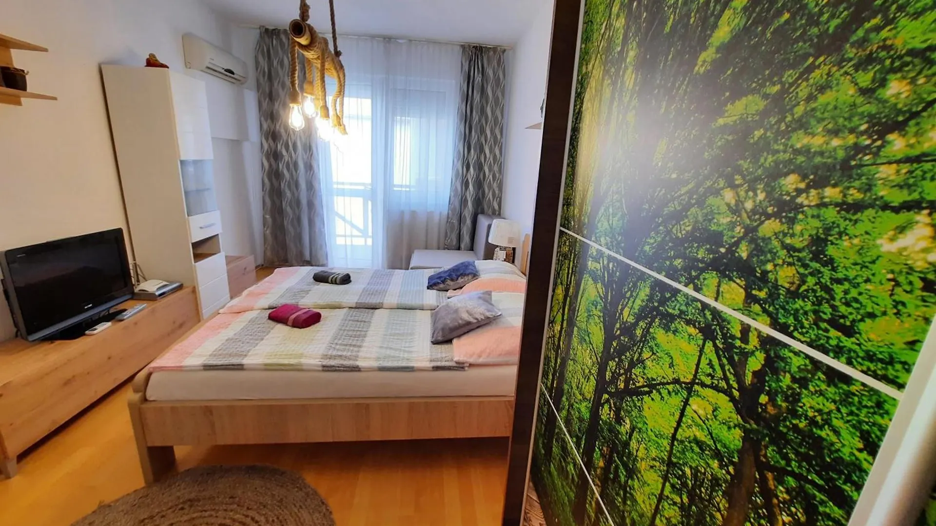 Zoeld Beka Apartmanok Koelcsey II Hajduszoboszlo Hungary